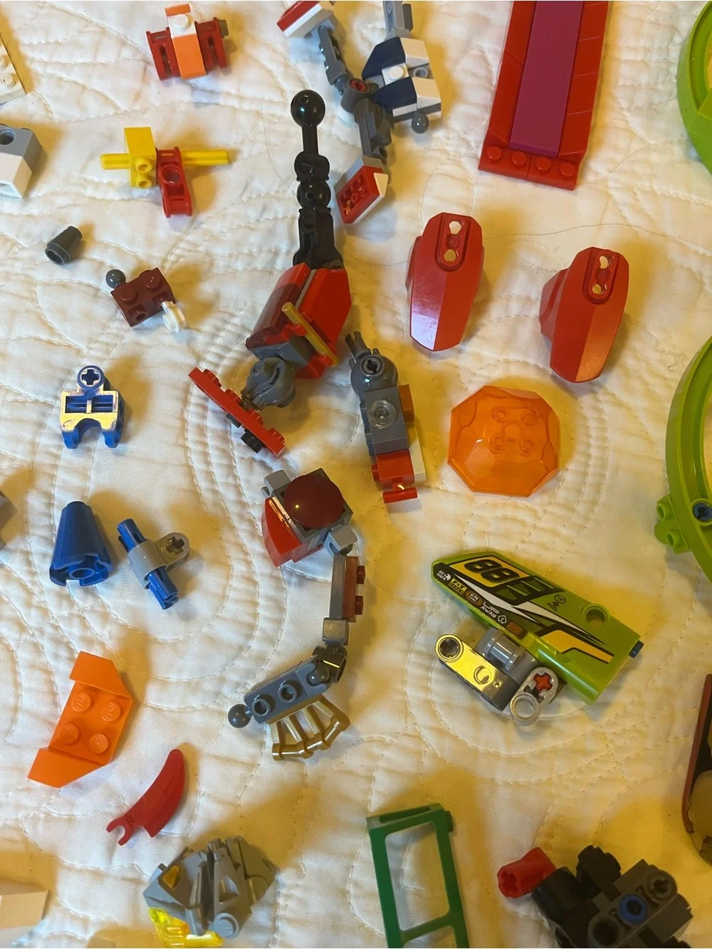 Lego lot contains